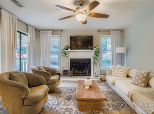 2501 Vineyard Way SE, Smyrna, GA
