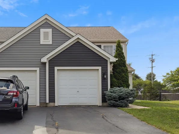 3067 Impressions Dr Unit 3067, Lake In The Hills, IL 60156