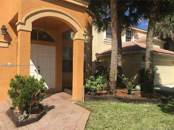 15877 NW 4th Ct, Pembroke Pines, FL 33028