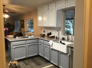 6088 Big Oak Rd, Sanger, CA 93657