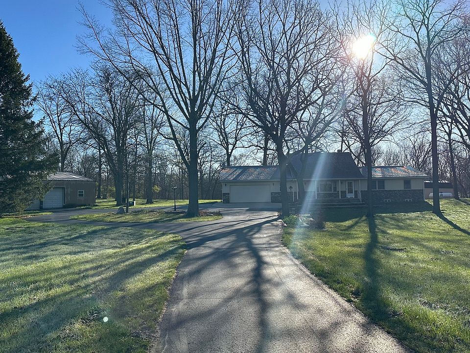 1st image of 1819 Knoll Dr