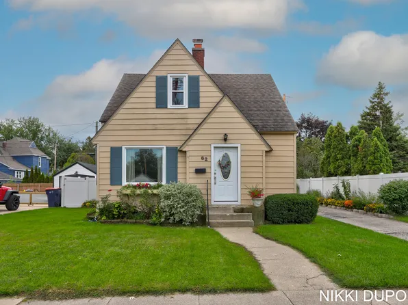 62 W 22nd St, Holland, MI 49423