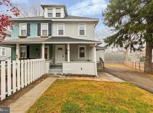 9 Summit Ave, Paoli, PA 19301
