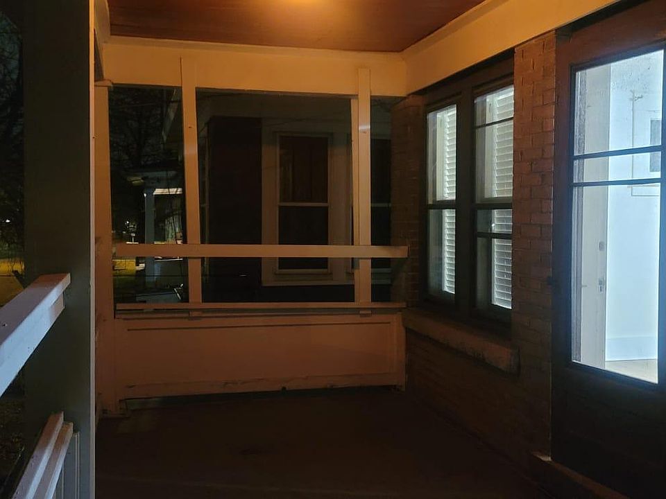 1st image of 2245 Welch Ave #2