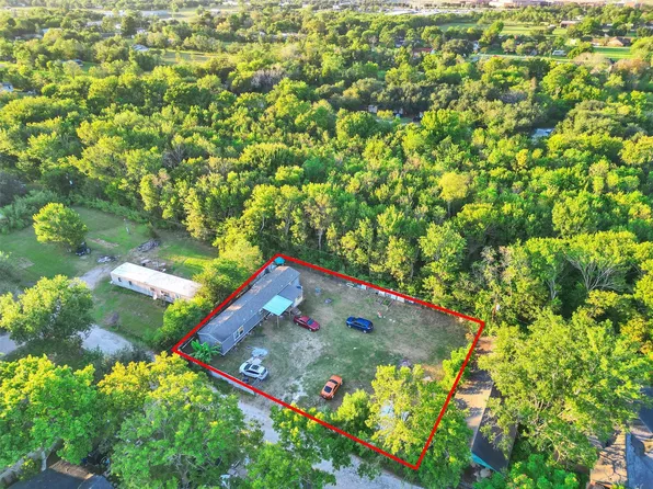 7225 Libby Ln, Pearland, TX 77584