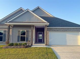 6650 Delta Ridge Ave, Slidell, LA 70461
