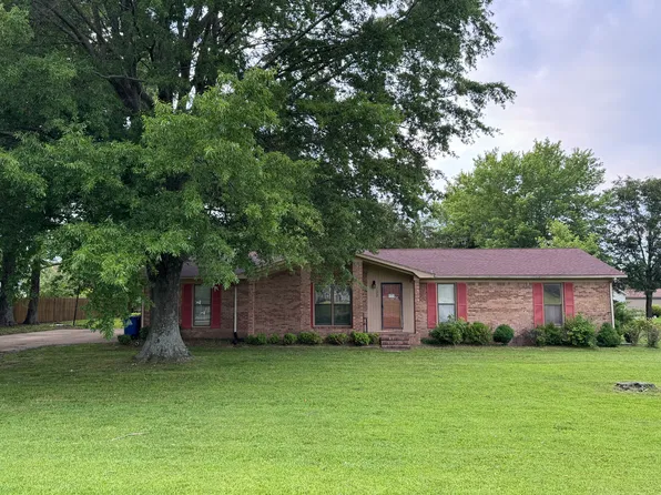 152 Baker Rd, Martin, TN 38237