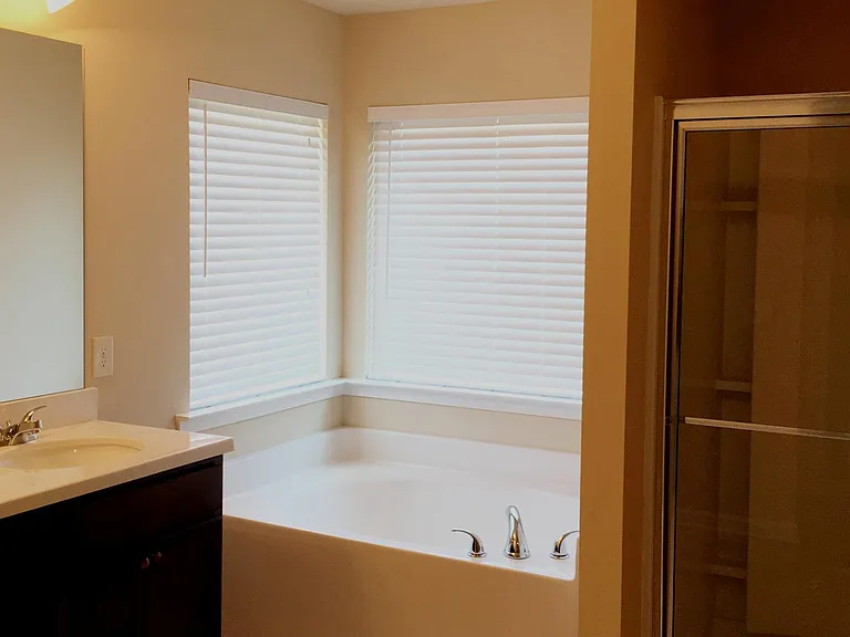 2452 Turnbury Glen Walk — Photo 13
