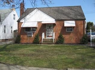 21471 Crystal Ave, Euclid, OH 44123