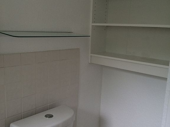 Bathroom built in shelves