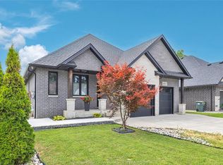 1835 Dominion Blvd, Windsor, ON N9B 3H8