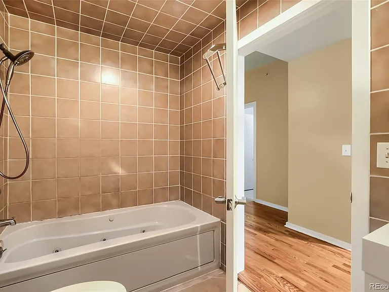 275 S Harrison St #107 — Photo 12