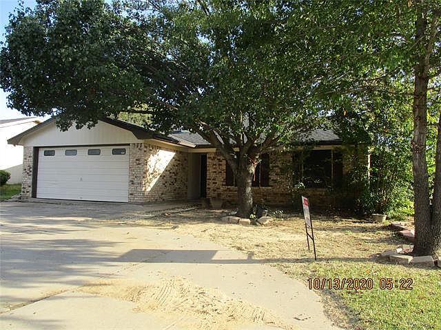 1st image of 1702 Palisades Dr