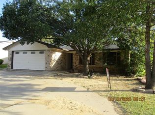 1702 Palisades Dr, Lewisville, TX 75067