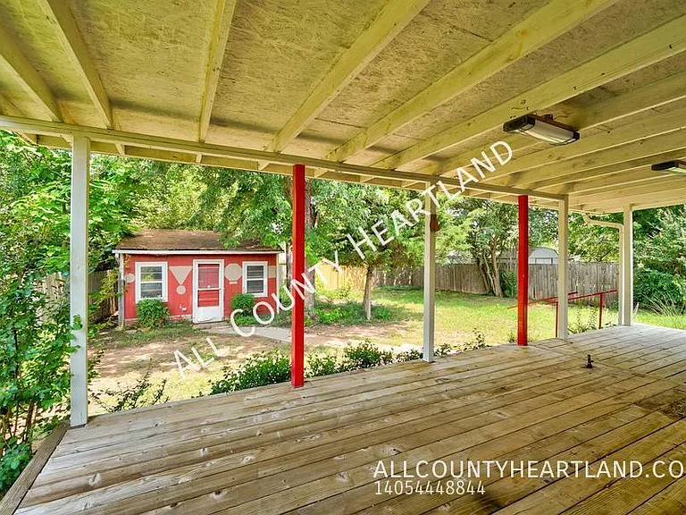 817 Stahl Dr — Photo 18