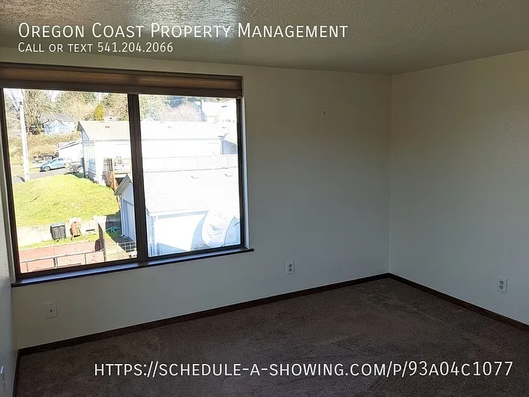 356 SE Alder St #3 — Photo 12