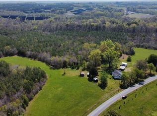 552 Buck Track Rd, Gretna, VA 24557