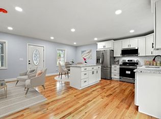 32 Hammond Hill Rd, Charlton, MA 01507