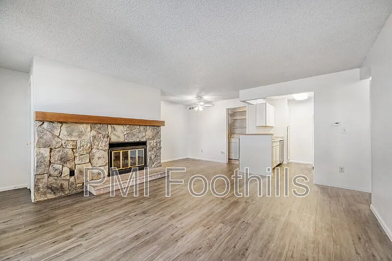 Building Photo - 5565 W 76th Ave #1217