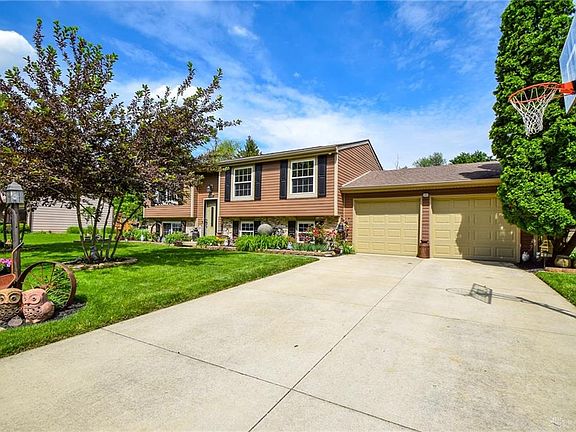 3rd image of 1674 Bledsoe Dr