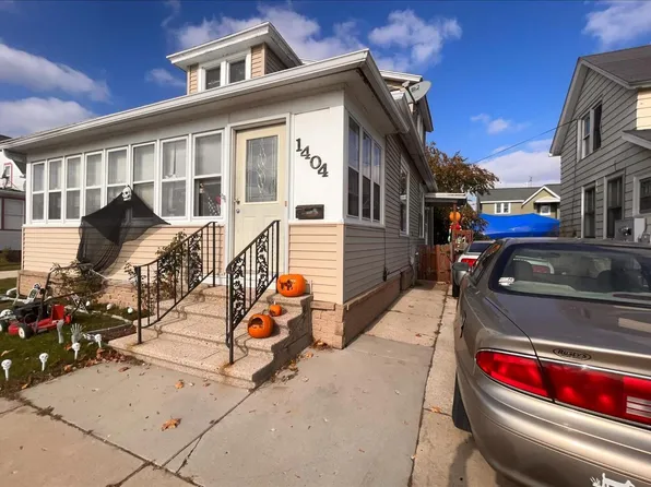 1404 22nd STREET, Two Rivers, WI 54241