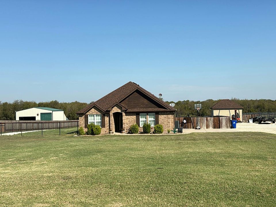 1st image of 3137 Chisam Rd