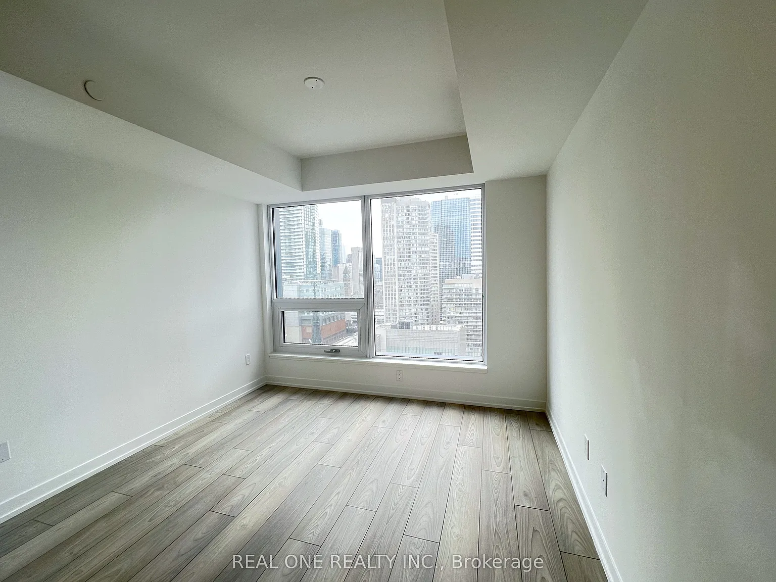 Studio, $1,925 — Photo 4