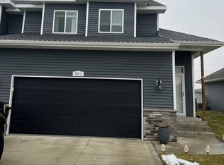 1011 Coffie Farm Rd, Sergeant Bluff, IA 51054