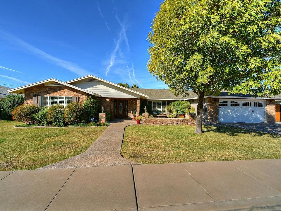 2nd image of 3318 N 47th Pl