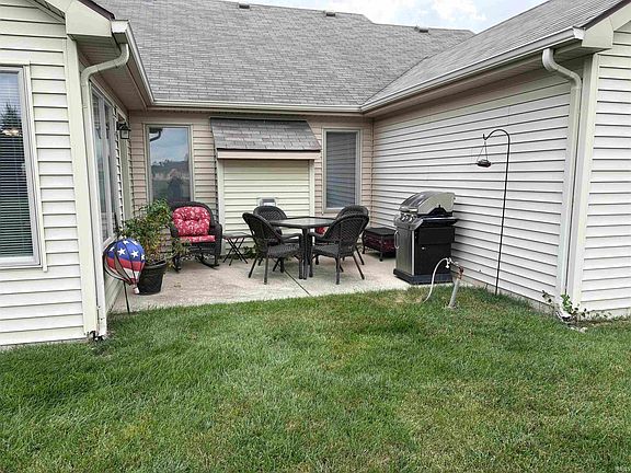 3rd image of 1524 Chesnee Ln
