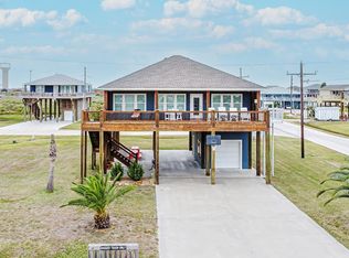 4425 Whaler Ln, Pt Bolivar, TX 77650