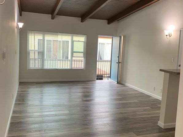 1825 S New Hampshire Ave #8