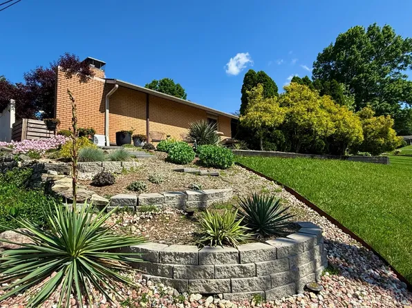 10409 Bossi Ln, Cincinnati, OH 45218