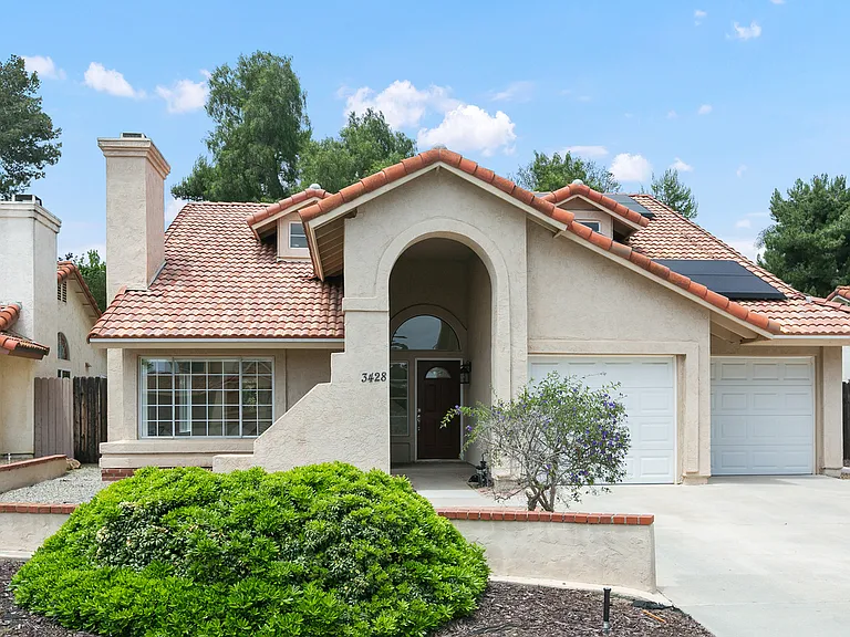 3428 Meadow View Dr — Photo 1