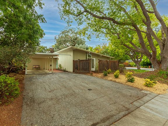 2nd image of 4144 Park Blvd