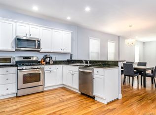 29 Dolsen Pl, Stamford, CT 06901