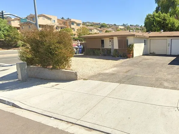 104 Las Flores Dr, San Marcos, CA 92069