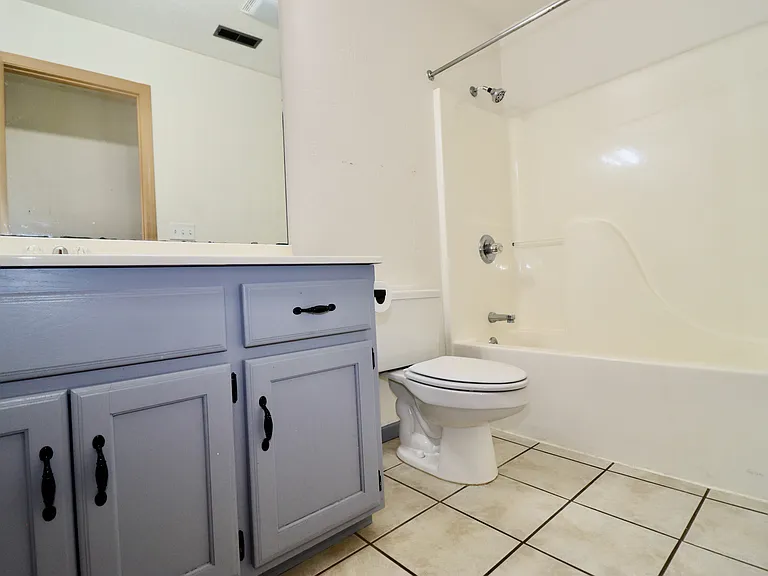 1248 Orchard Dr — Photo 10