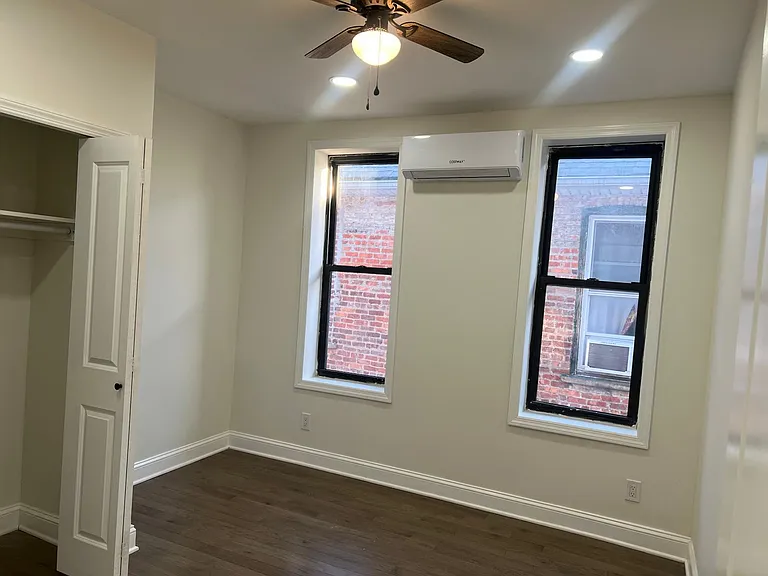 174 E 54th St #3-A — Photo 5