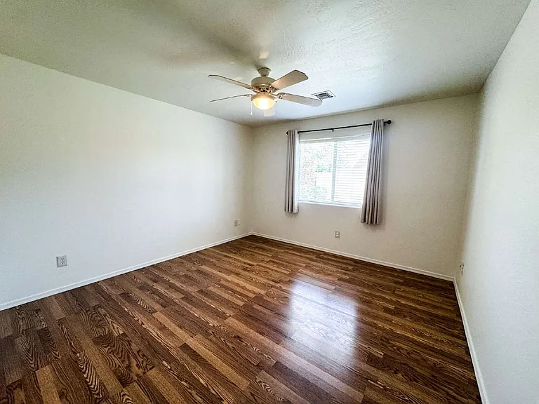 4788 W 27th Pl — Photo 29