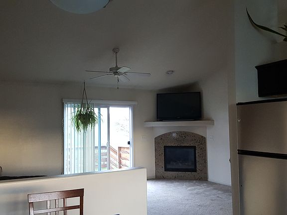 5th image of 11307 S 210th Ave