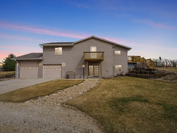 2704 Binford Ave, State Center, IA 50247
