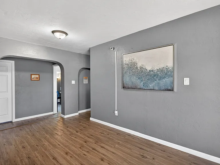 2159 Gerard Ct — Photo 16