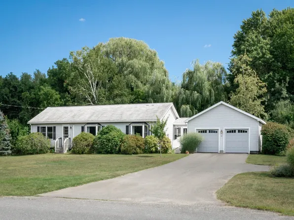 45 Town Farm Rd, Ipswich, MA 01938