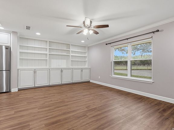 3rd image of 30511 Oakview