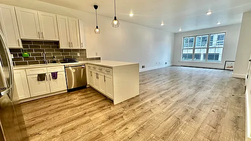 20 Fisk St #A Photo 1 20 Fisk St #A Photo 1