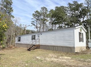 5049 W Strawberry Ln, Homosassa, FL 34446