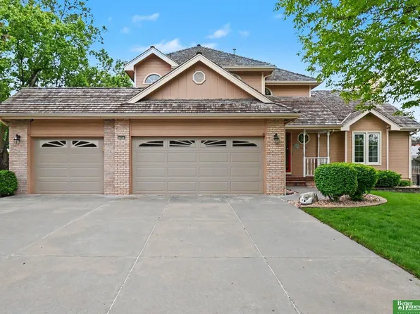 10405 Polk St, Omaha, NE 68127