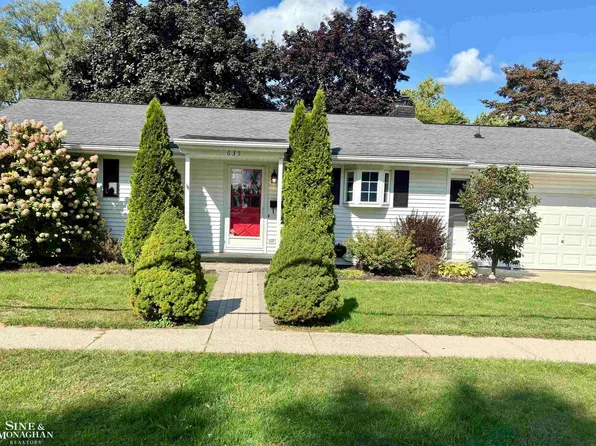 635 N 3rd St, Saint Clair, MI 48079