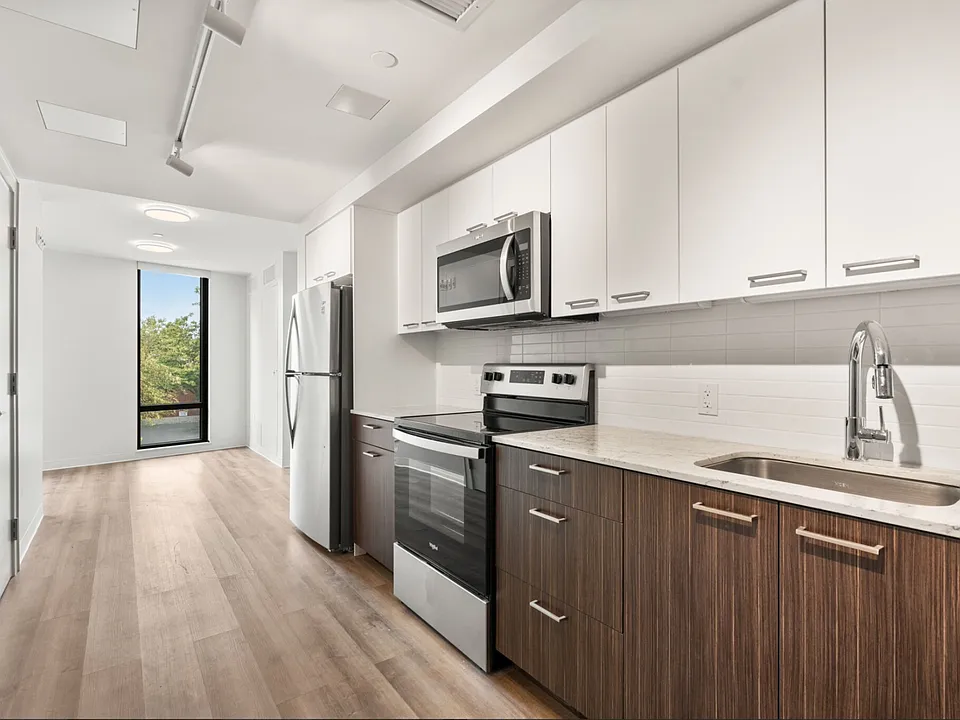 280 Western Ave #602